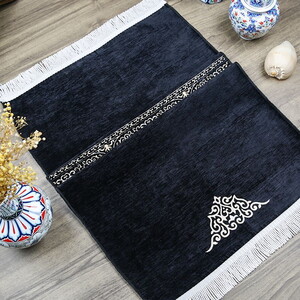  İsme Özel Hediyelik Kabe Duvarı Seccadesi 70x120 cm - 330 gr