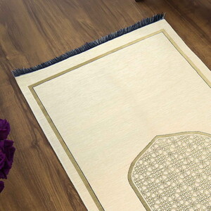  İsme Özel Selçuklu Desenli Lüks Şönil Seccade-Krem (66x120 cm) 520 gr